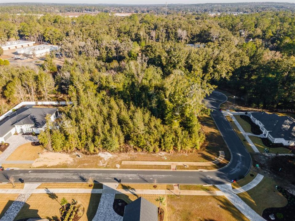 待售: $175,000 (0.40 acres)