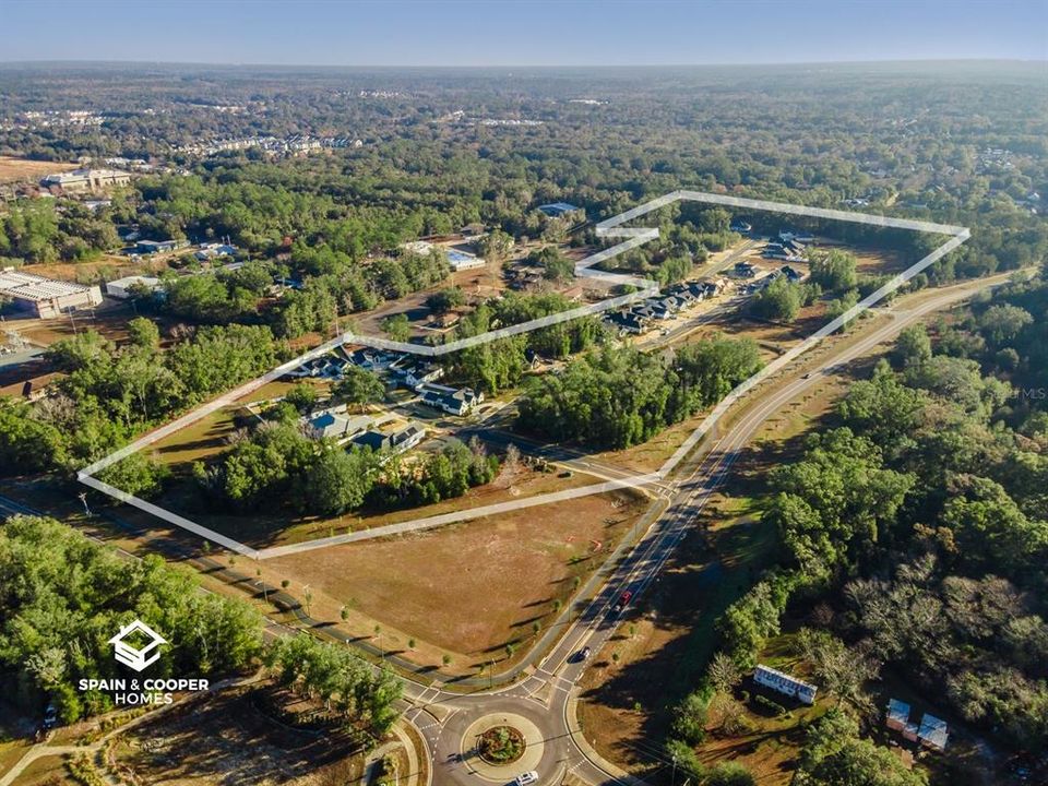 待售: $175,000 (0.37 acres)