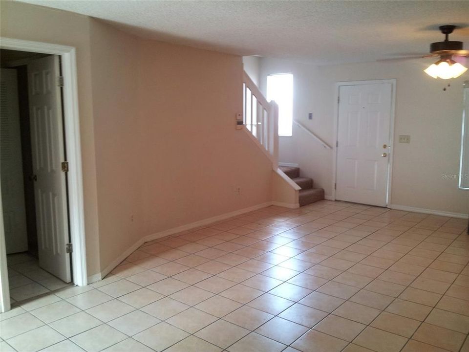 For Sale: $229,900 (3 beds, 2 baths, 1104 Square Feet)