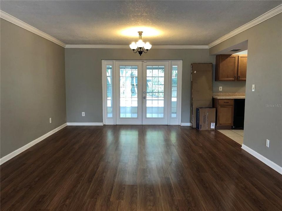 For Rent: $3,595 (3 beds, 2 baths, 1351 Square Feet)