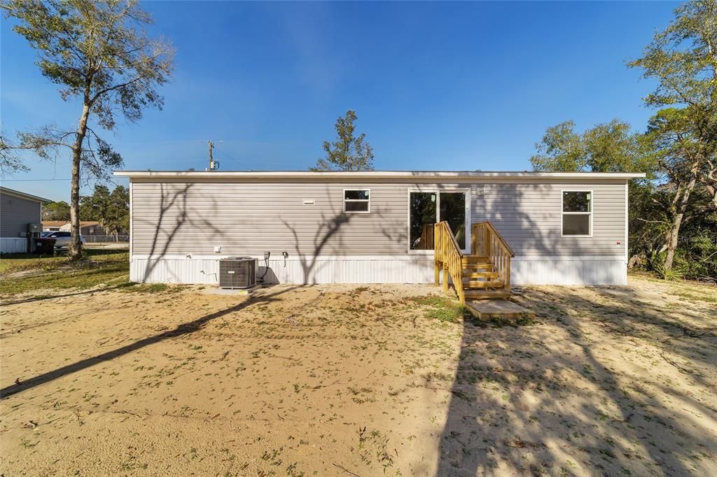 For Sale: $199,000 (3 beds, 2 baths, 1264 Square Feet)