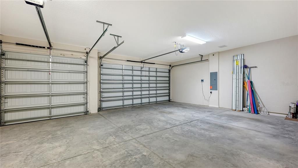 Spacious 3-car garage