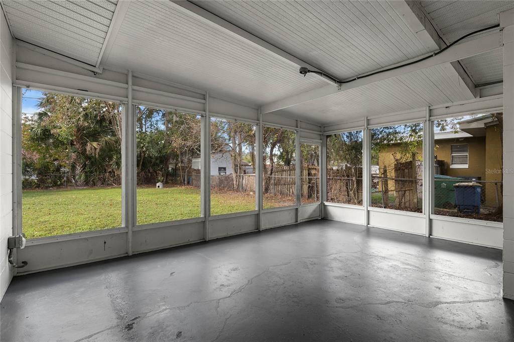 Screened-In Patio