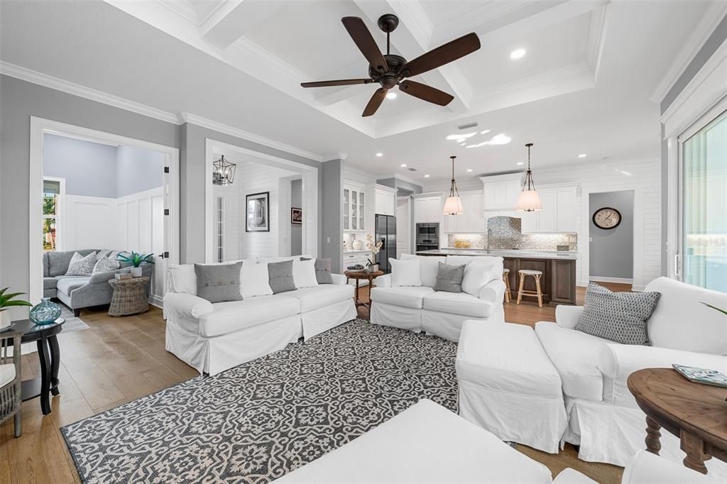 For Sale: $1,995,000 (3 beds, 2 baths, 2439 Square Feet)