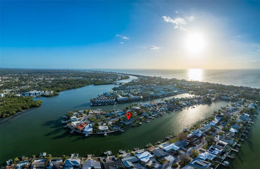 Welcome to the enchanting town of Indian Rocks Beach, a quiet seaside town on Florida's gorgeous Gulf Coast!