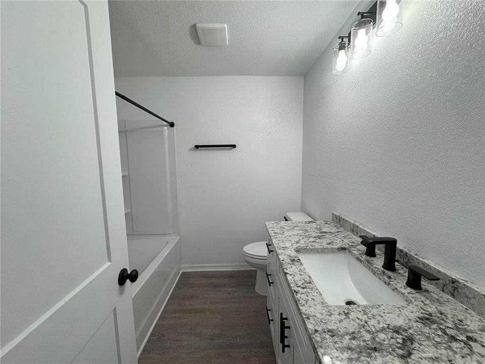 For Rent: $1,850 (2 beds, 2 baths, 1312 Square Feet)