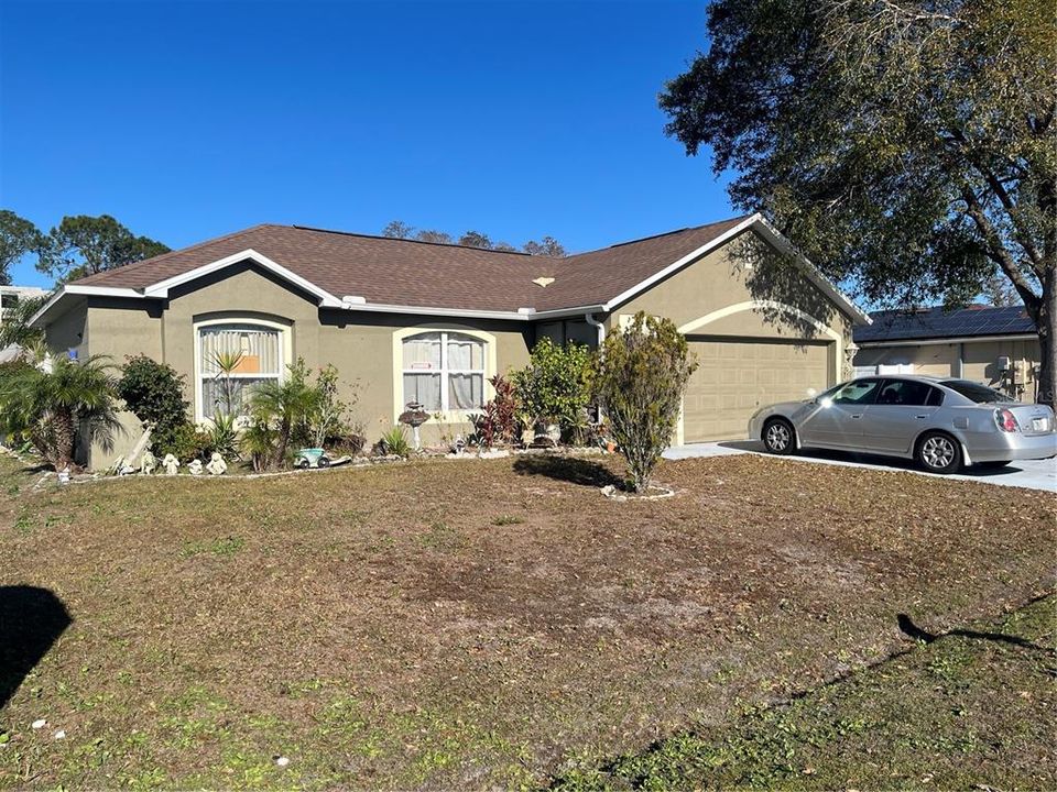 For Sale: $380,000 (4 beds, 2 baths, 1660 Square Feet)