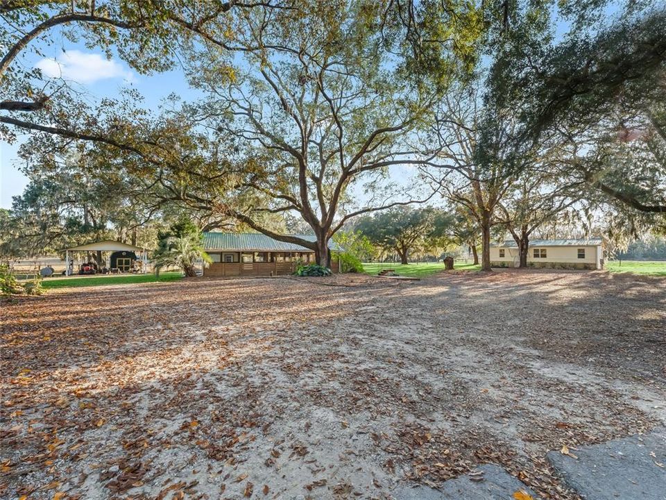 For Sale: $994,000 (3 beds, 3 baths, 2280 Square Feet)