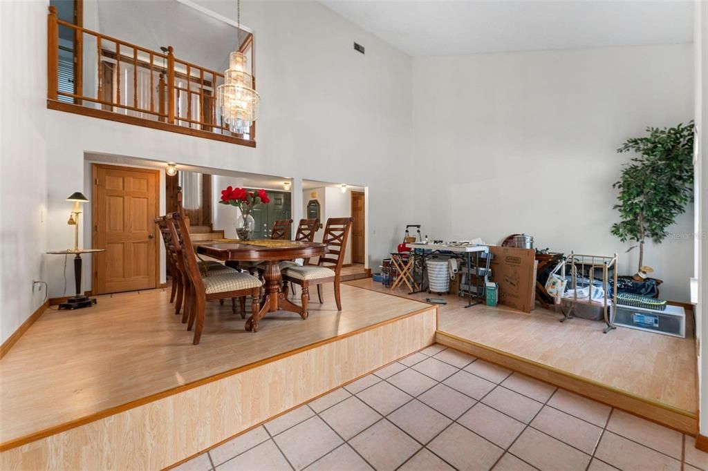 For Sale: $550,000 (4 beds, 2 baths, 2193 Square Feet)