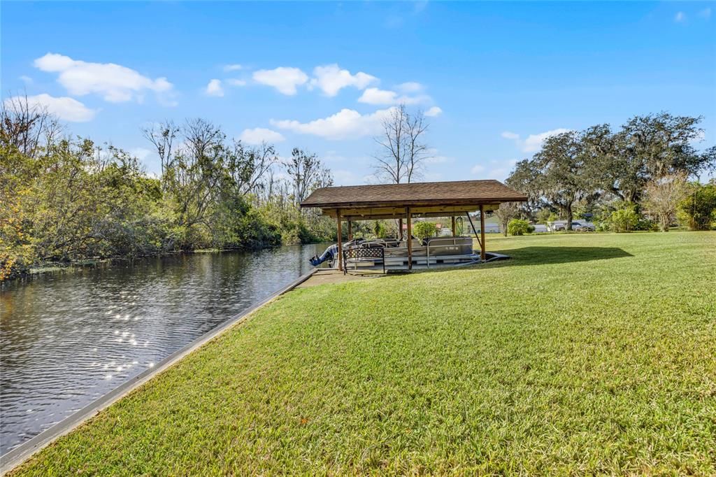 For Sale: $535,000 (3 beds, 2 baths, 2076 Square Feet)