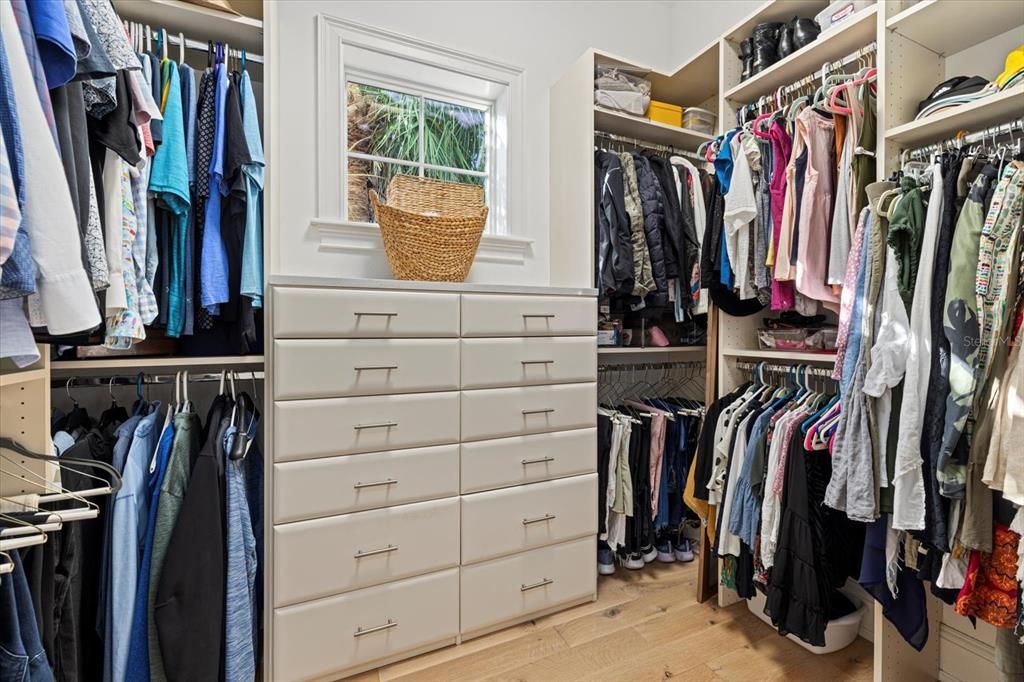 primary bedroom walk-in closet