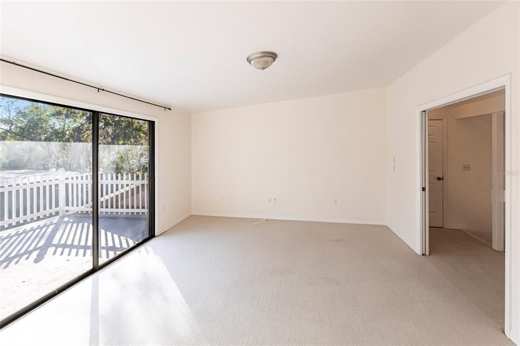 Upstairs Guest Bedroom 2