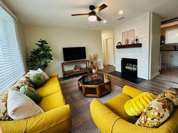 Living room with a fireplace.