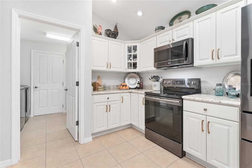 Another view of KITCHEN - Shows doorway to OFFICE / LAUNDRY ROOM (L)