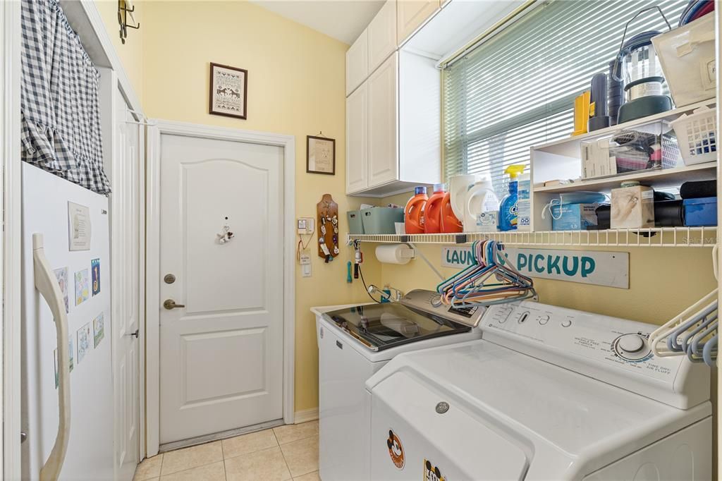 For Sale: $550,000 (2 beds, 2 baths, 1682 Square Feet)