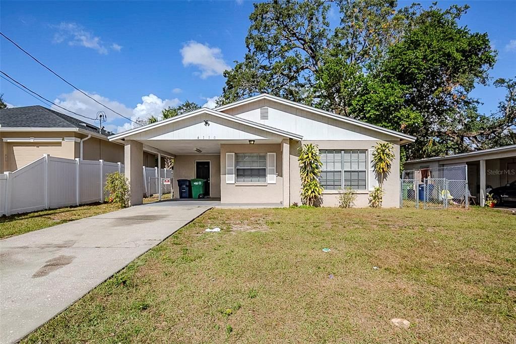 For Sale: $290,000 (3 beds, 2 baths, 1089 Square Feet)