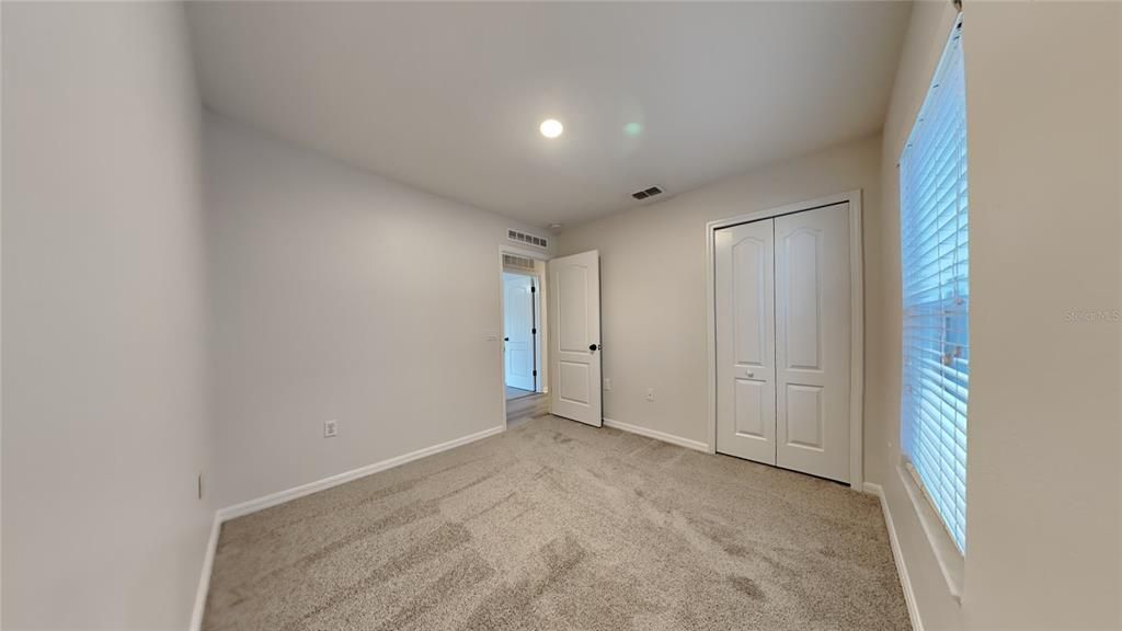 Active With Contract: $314,900 (3 beds, 2 baths, 1240 Square Feet)