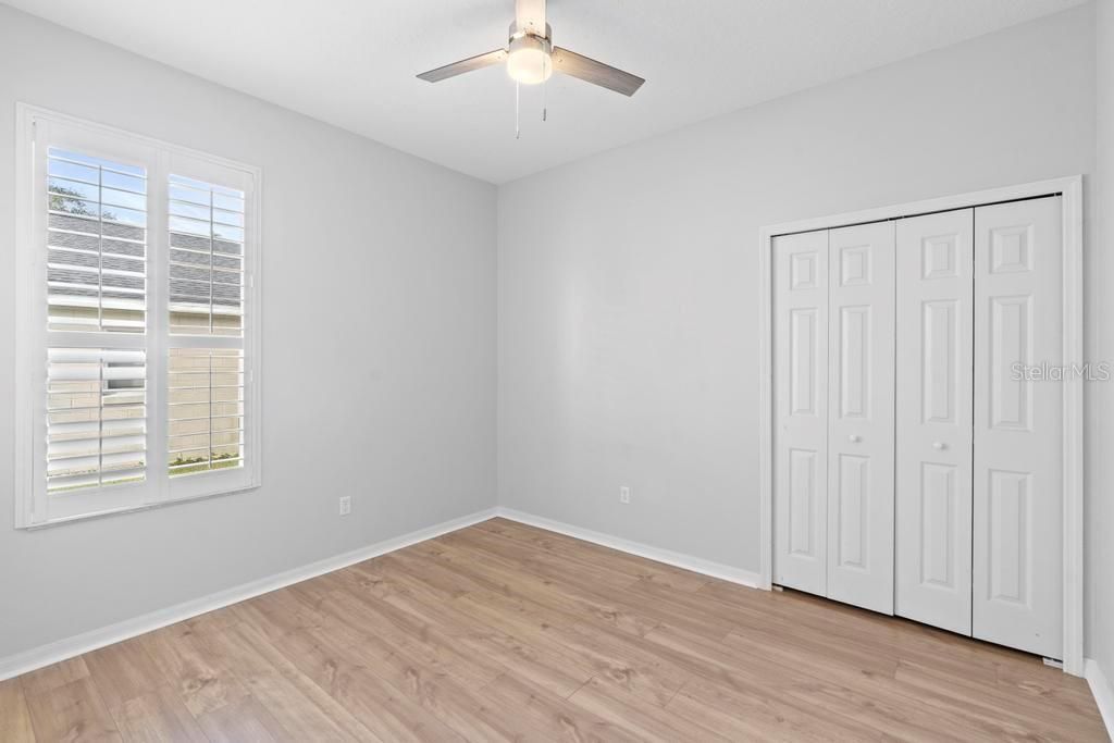 Active With Contract: $369,000 (3 beds, 2 baths, 1254 Square Feet)