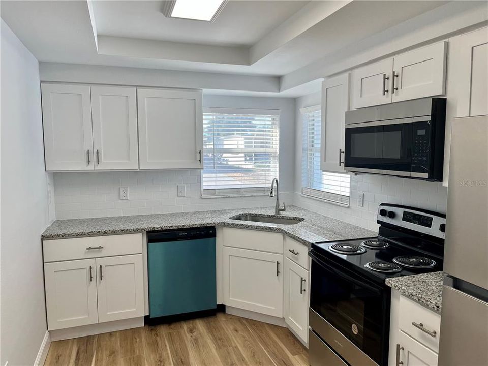 For Rent: $1,925 (2 beds, 2 baths, 1123 Square Feet)