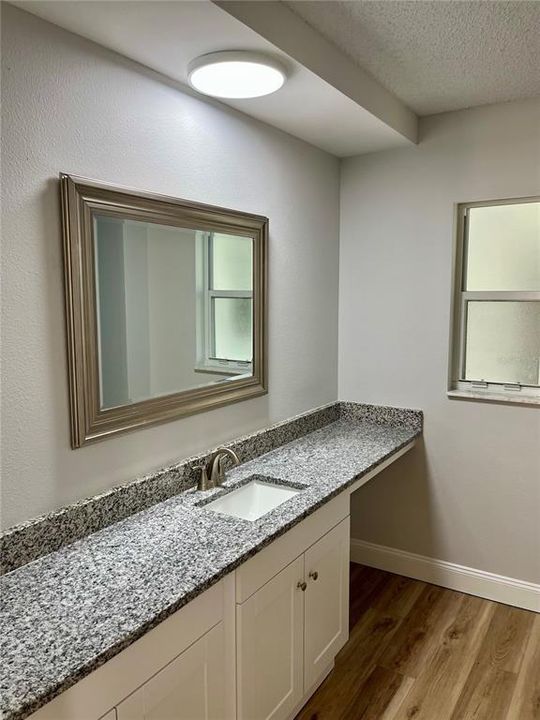 For Rent: $1,925 (2 beds, 2 baths, 1123 Square Feet)