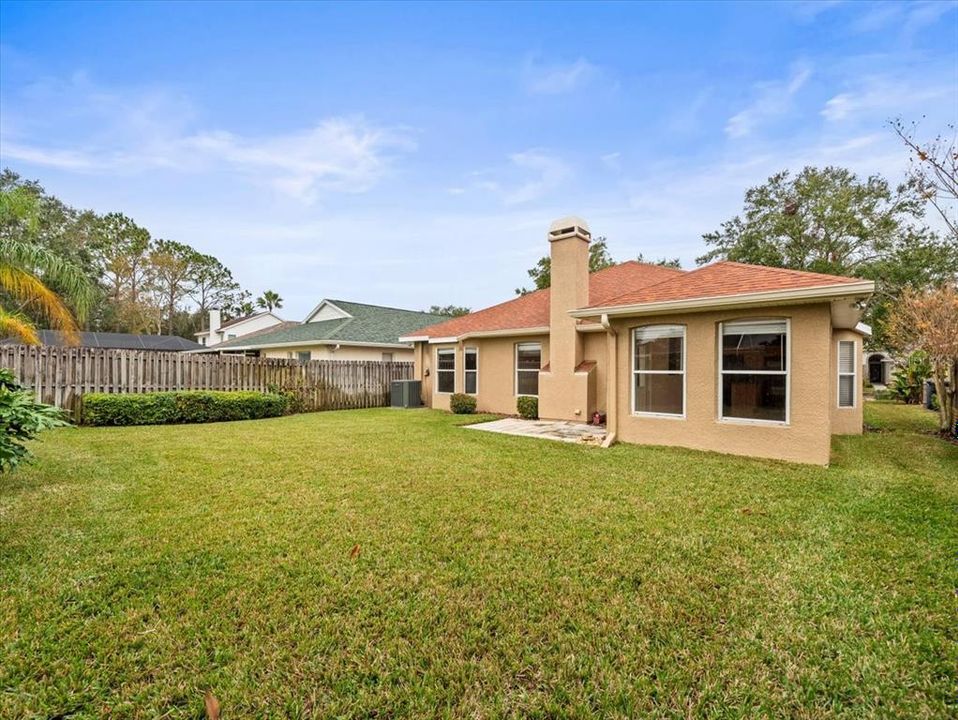 For Sale: $425,000 (3 beds, 2 baths, 1662 Square Feet)