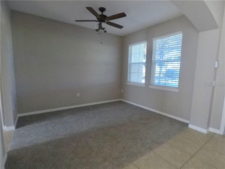 For Rent: $2,180 (3 beds, 2 baths, 1472 Square Feet)