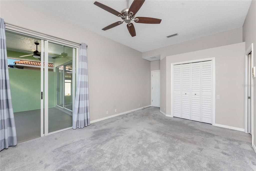 For Sale: $449,000 (3 beds, 2 baths, 1631 Square Feet)