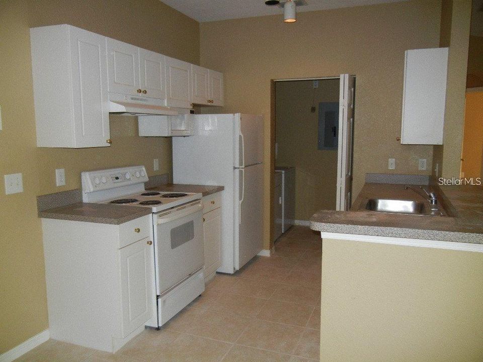 For Rent: $1,650 (2 beds, 2 baths, 1106 Square Feet)