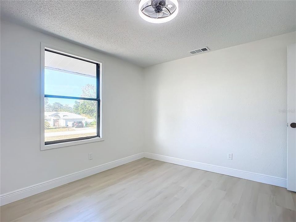 For Sale: $309,990 (3 beds, 2 baths, 1632 Square Feet)