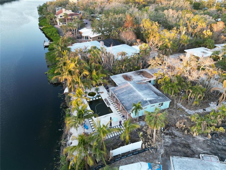 En Venta: $1,300,000 (0.30 acres)