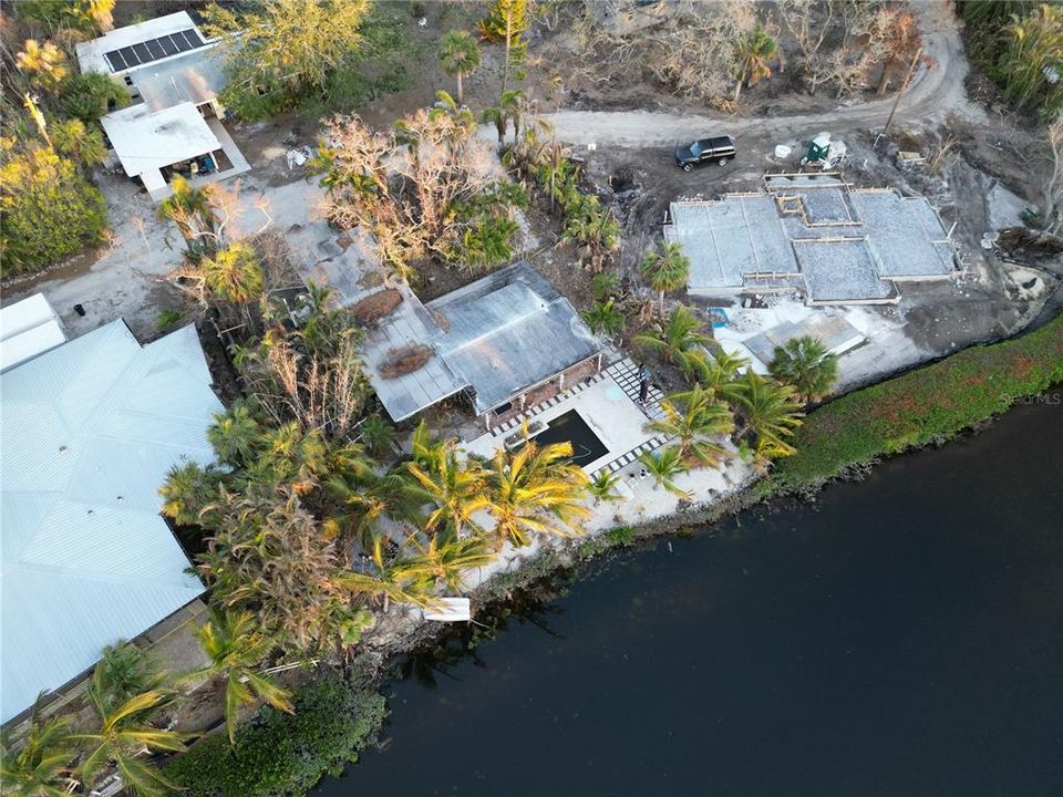 En Venta: $1,300,000 (0.30 acres)