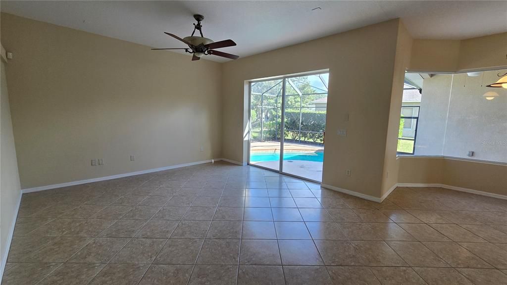 For Rent: $2,650 (3 beds, 2 baths, 2241 Square Feet)