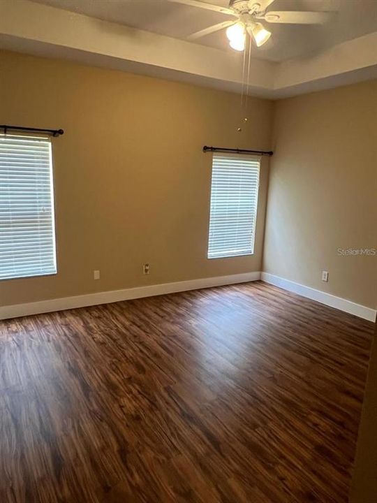 For Rent: $2,900 (3 beds, 2 baths, 2039 Square Feet)