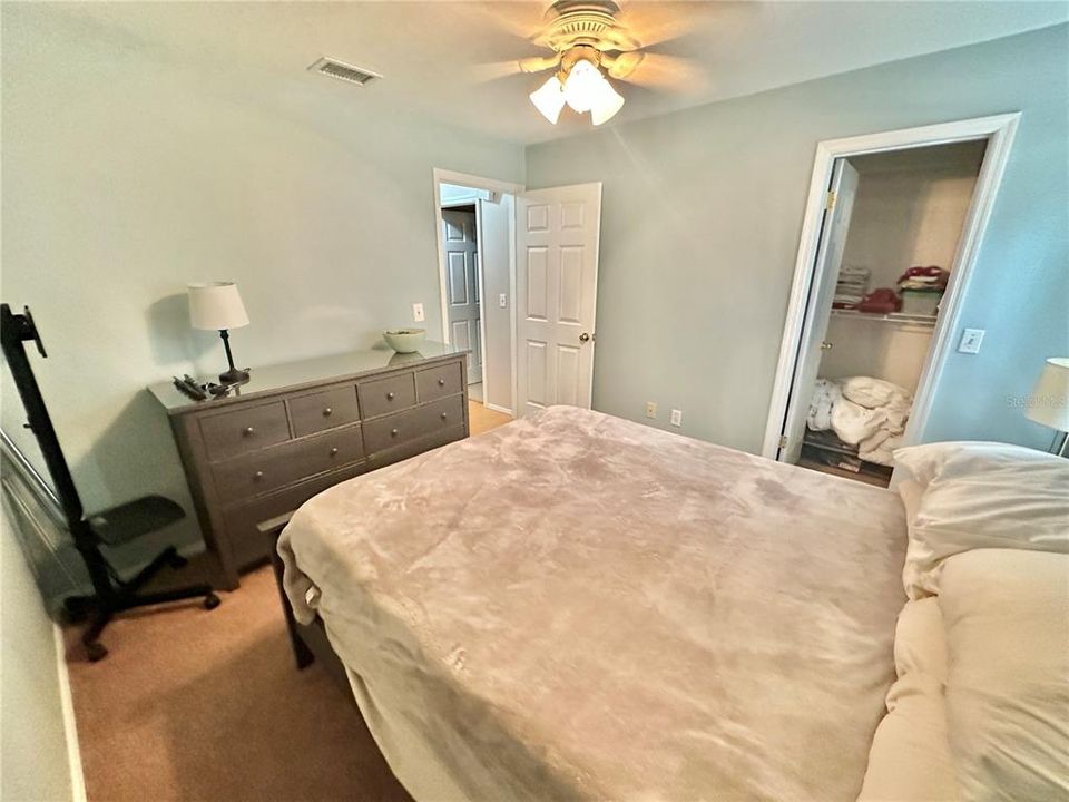 For Rent: $2,795 (3 beds, 2 baths, 1991 Square Feet)