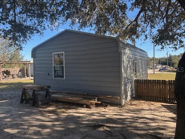 For Sale: $230,000 (3 beds, 2 baths, 1008 Square Feet)