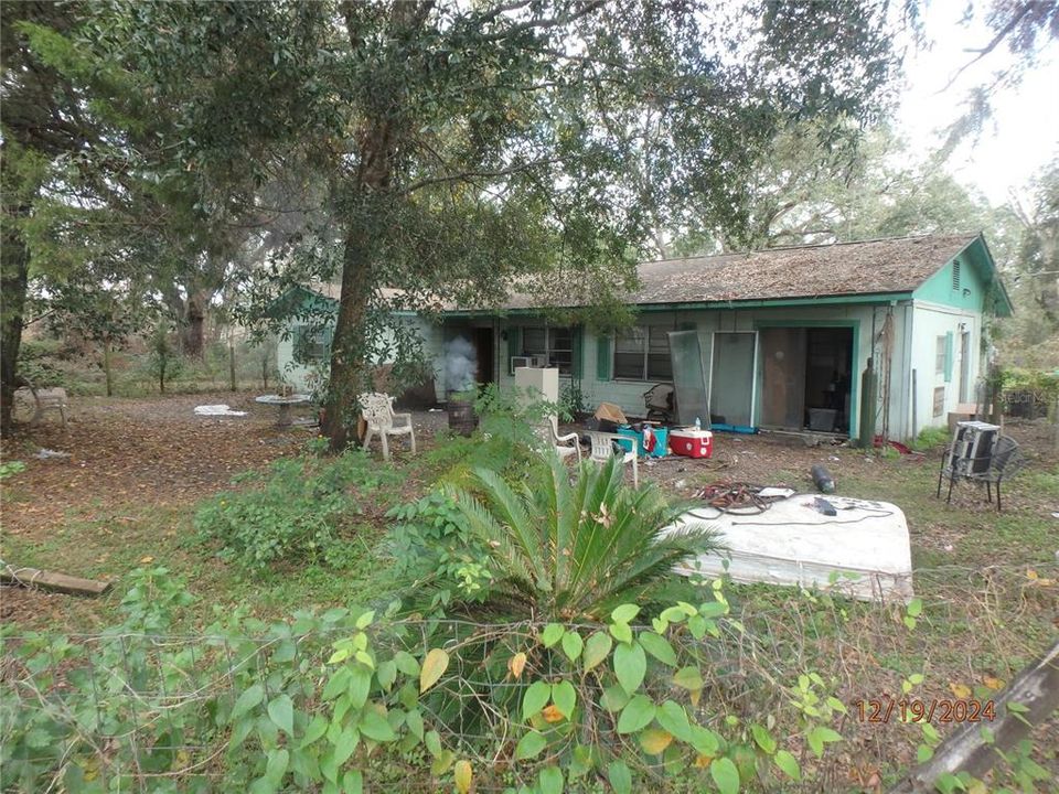 For Sale: $149,000 (3 beds, 2 baths, 1202 Square Feet)