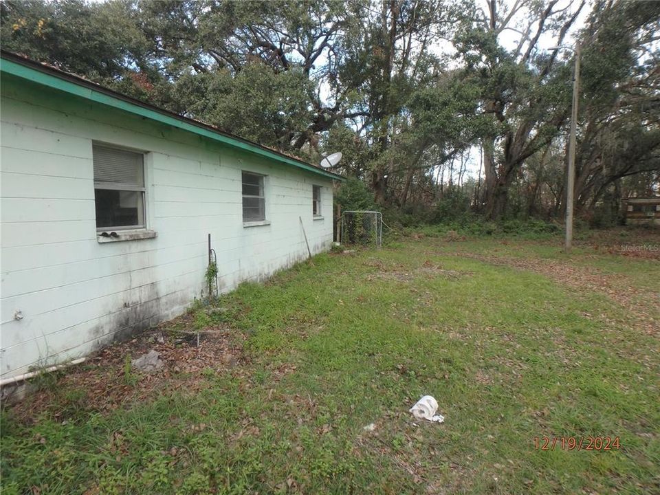 For Sale: $149,000 (3 beds, 2 baths, 1202 Square Feet)