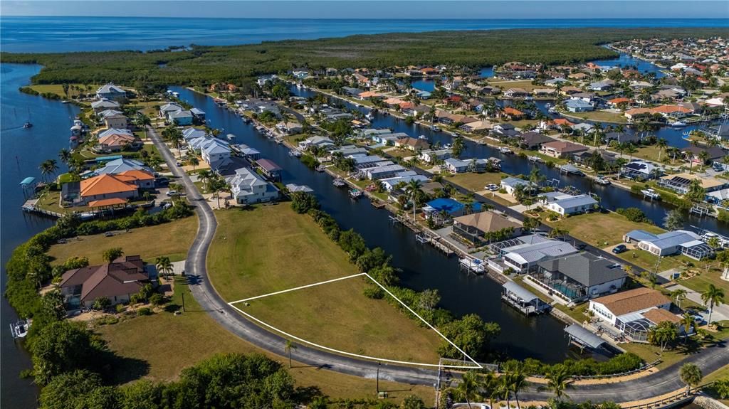 Active With Contract: $199,000 (0.33 acres)