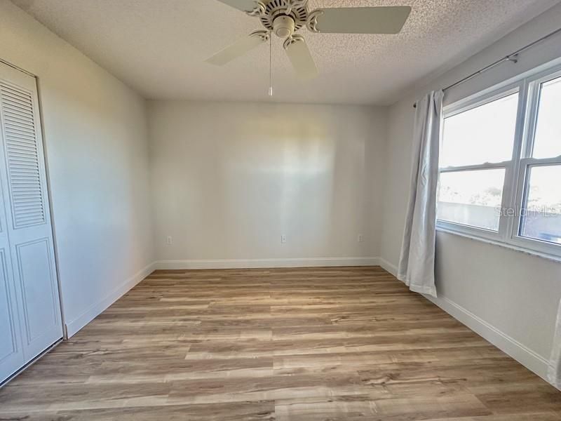 For Sale: $219,900 (2 beds, 2 baths, 1088 Square Feet)