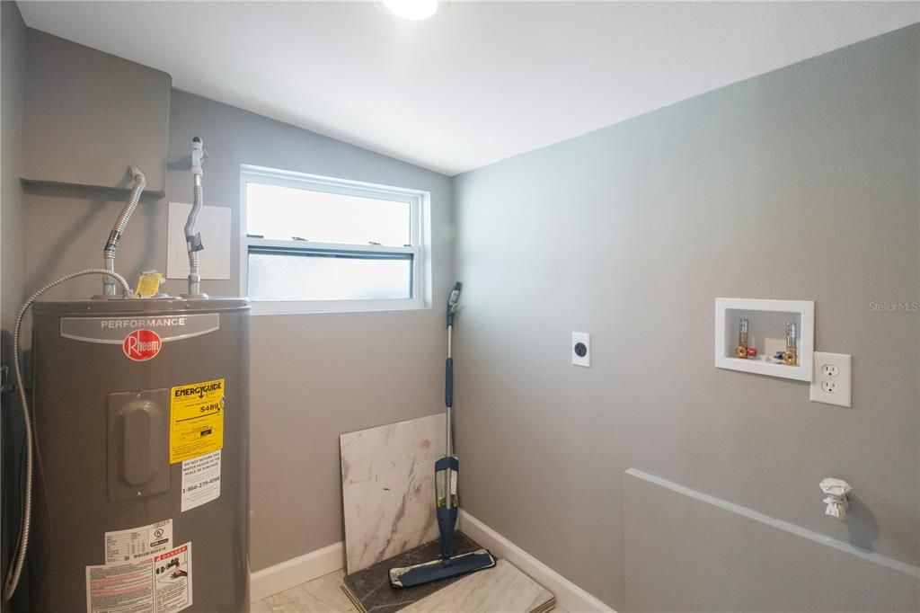 Laundry/utility room