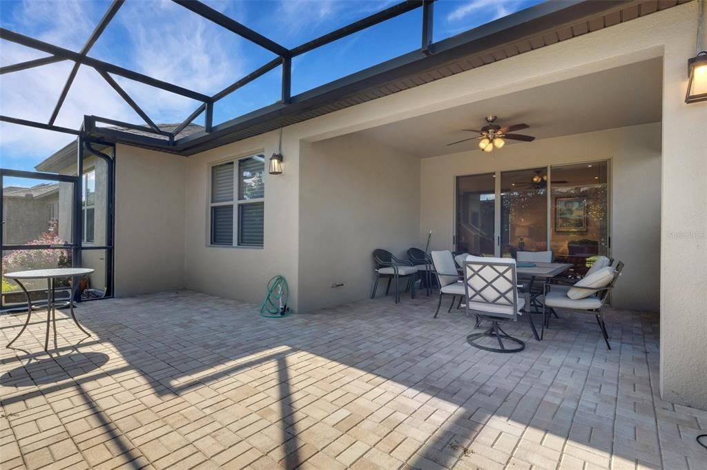 Active With Contract: $484,900 (3 beds, 3 baths, 2760 Square Feet)