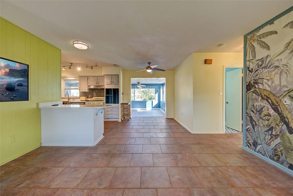 Livingroom / Dining Room / Kitchen