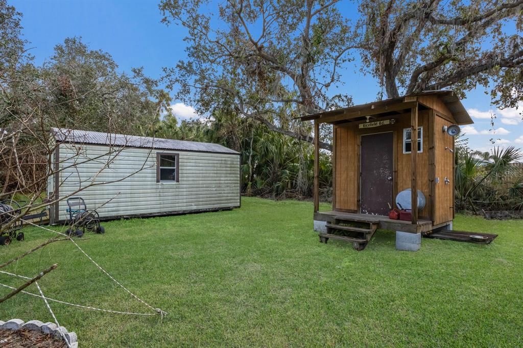 For Sale: $650,000 (3 beds, 2 baths, 1332 Square Feet)