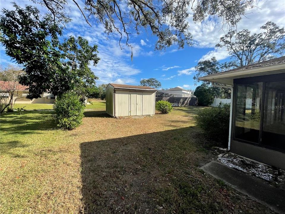 For Sale: $280,000 (3 beds, 2 baths, 1612 Square Feet)