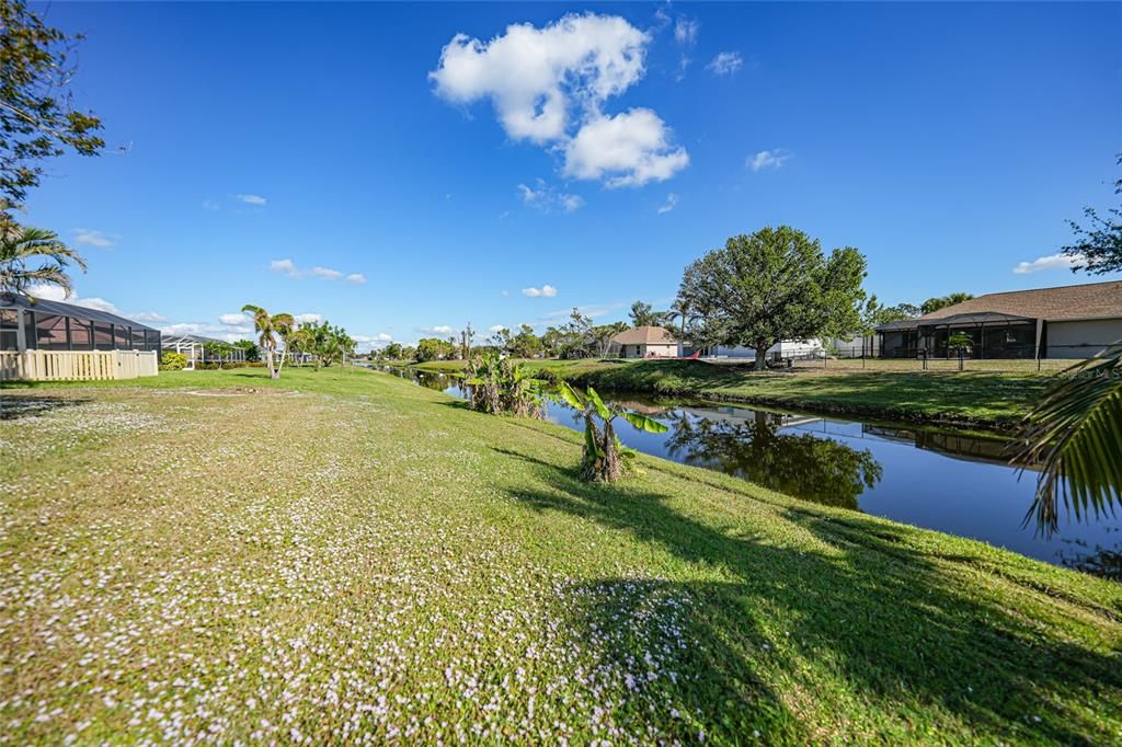 For Sale: $459,000 (3 beds, 2 baths, 2286 Square Feet)