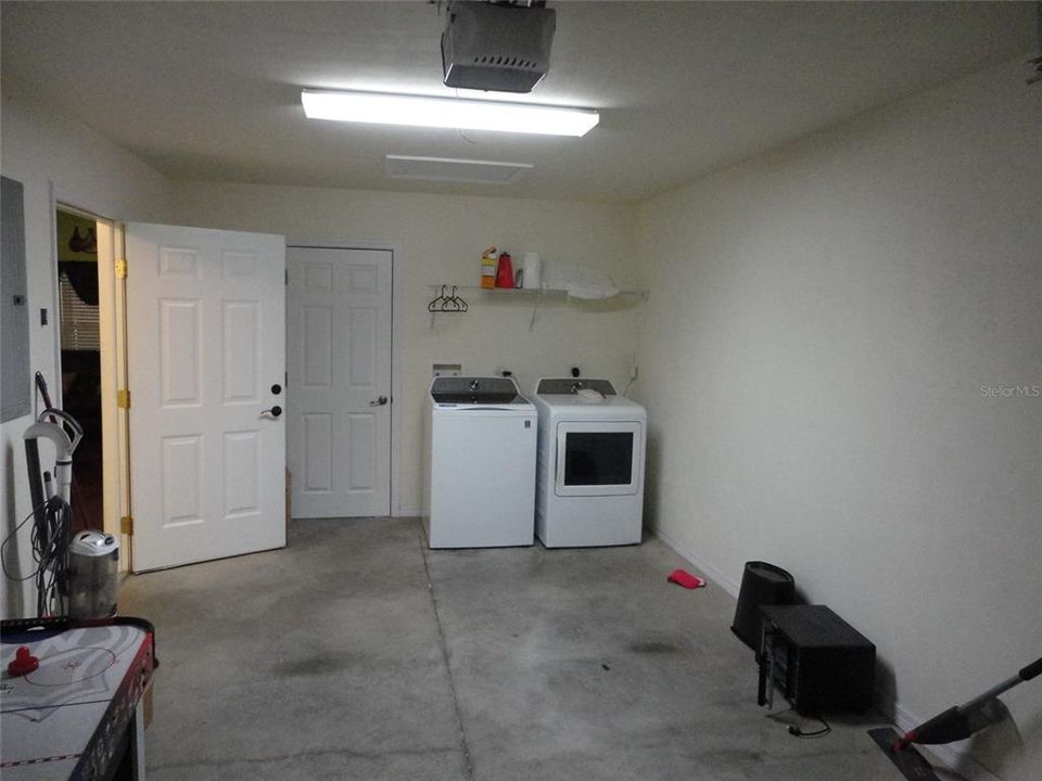 For Rent: $1,795 (3 beds, 2 baths, 1247 Square Feet)