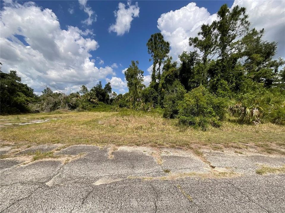 En Venta: $16,399 (0.31 acres)