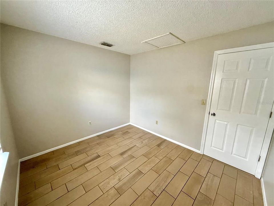 For Rent: $2,398 (3 beds, 2 baths, 1355 Square Feet)