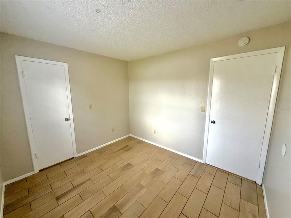 For Rent: $2,398 (3 beds, 2 baths, 1355 Square Feet)