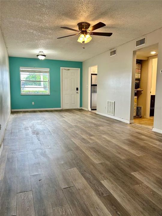 Large living/dining area